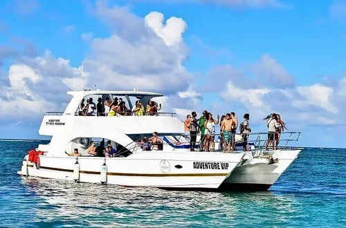 Hip Hop Catamaran Party – Adults Only (18+) | Punta Cana